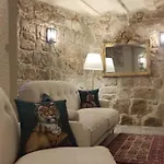 Bed and Breakfast Maison Baron De La Galleta 3*