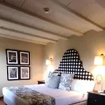 Maison Baron De La Galleta Bed and Breakfast 3*