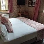 Bed and Breakfast Maison Baron De La Galleta