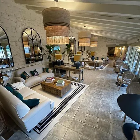 Bed and breakfast Maison Barón De La Galleta 3*