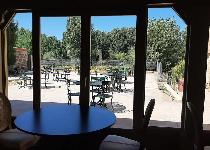 Maison Baron De La Galleta Bed & Breakfast