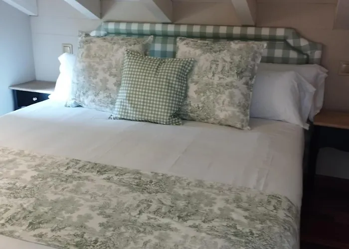 Maison Baron De La Galleta B&B