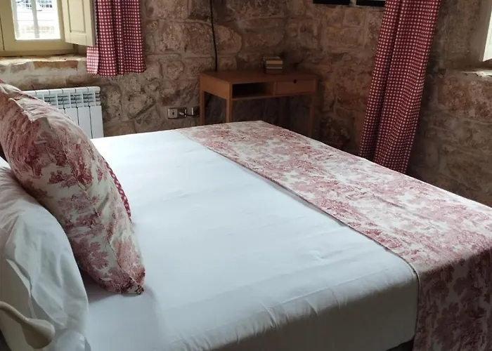 Bed & Breakfast Maison Baron De La Galleta